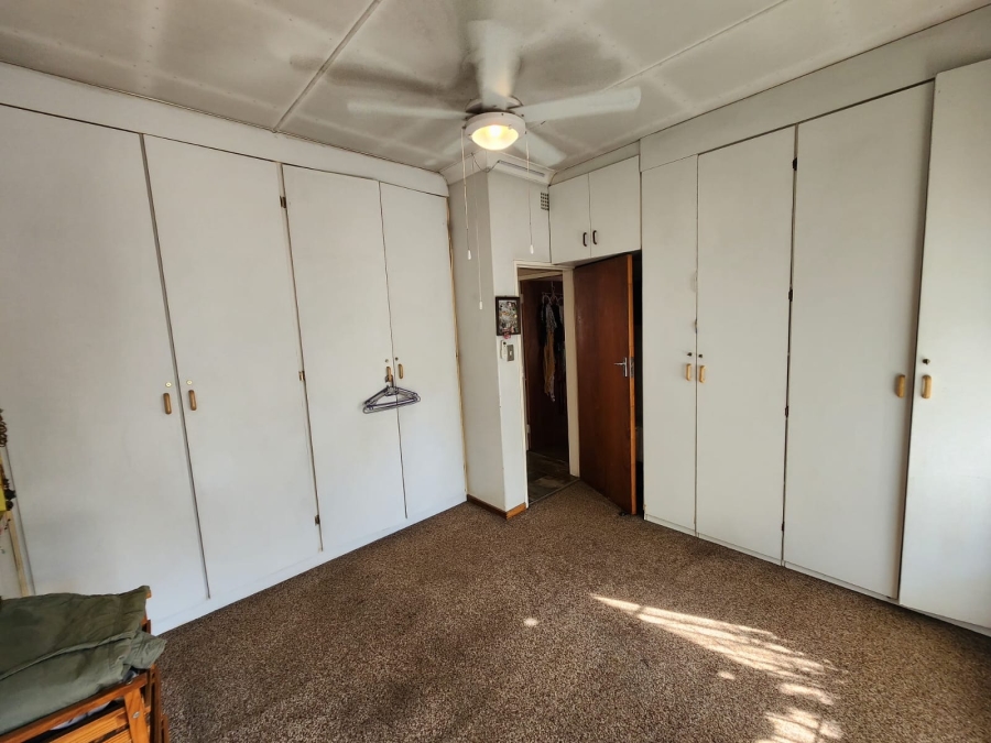3 Bedroom Property for Sale in Oos Einde North West
